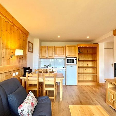 Cosy Chalet With Terrace Combloux Exteriör bild